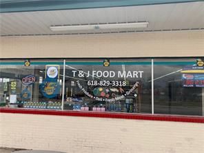 111 W 6th St, Saint Elmo, IL 62458